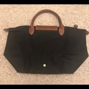 Longchamp Le Pliage Medium Black (short handle)